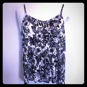 Torrid black and white flower flowy tank top